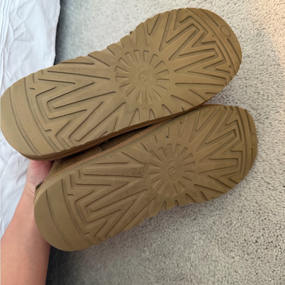 UGG ultra mini chestnut boots - Picture 7 of 7